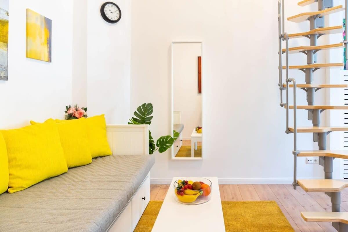 Spacious Loft Style Studio In Berlin Wilmersdorf Buitenkant foto