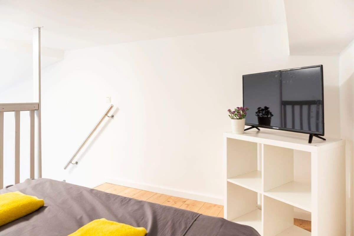 Spacious Loft Style Studio In Berlin Wilmersdorf Buitenkant foto