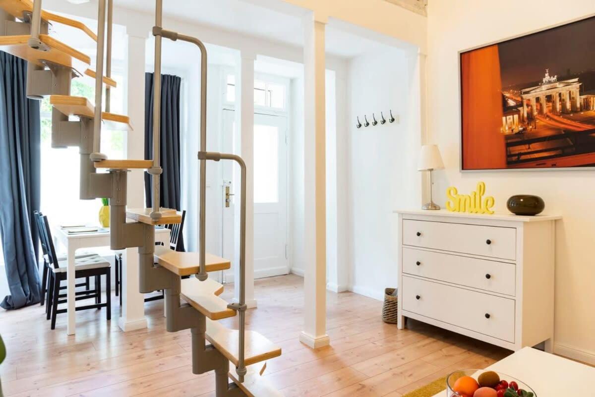 Spacious Loft Style Studio In Berlin Wilmersdorf Buitenkant foto